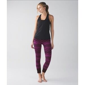 Lululemon Leggings Size 8 Crop Ebb to‎ Street Heathered Regal Plum Purple
